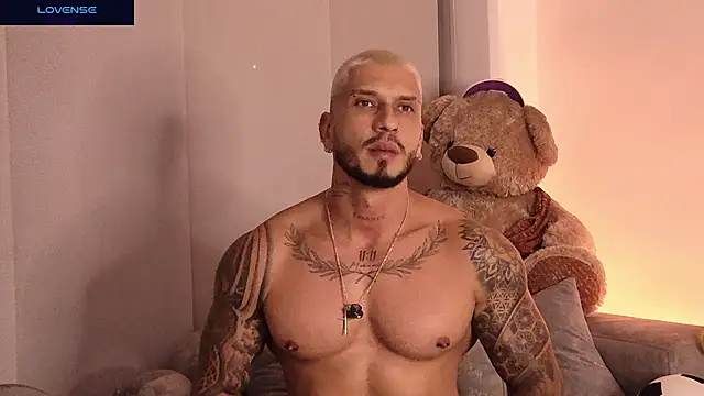 Seth_Vegaa Adlı Modelin Canlı XXX Sohbeti