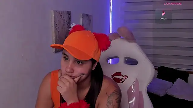 Kir_ely Adlı Modelin Canlı XXX Sohbeti