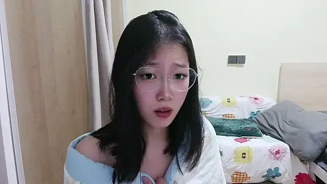 Q-Xixi Chat XXX live