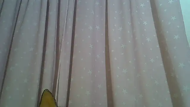 Show de SkinnyKitten na webcam