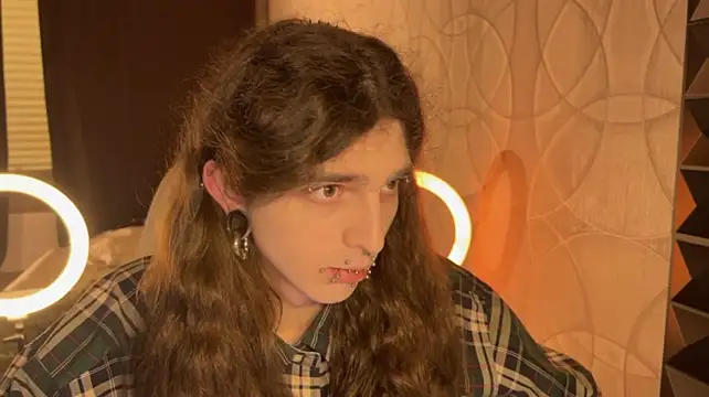 Kriisp Live XXX Chat