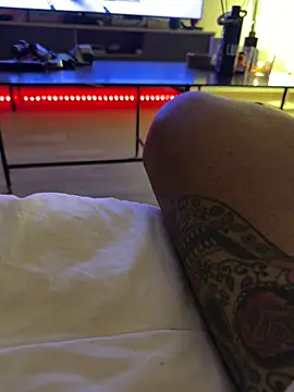 XXX chat uživo modela Mike69F