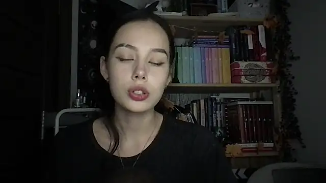 Chat +18 de Yuna5343 ao vivo