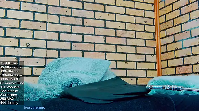 XXX chat uživo modela IvoryDreams