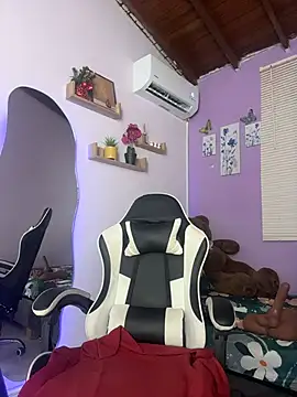 Živý XXX chat luna_desiree