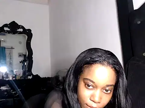 XXX chat uživo modela Cattaleen