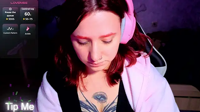 XXX chat uživo modela Mini_Lady1
