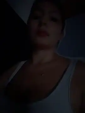 LINDA_PATTY94's Live XXX Chat