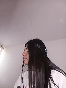 sofia_24x – Naživo XXX chat