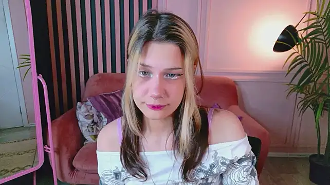 Chat XXX ao vivo de LustyAsuka