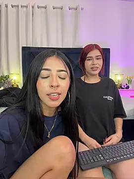 Mirandaa_Rogers' Live XXX Chat