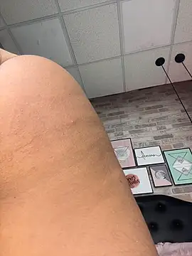 EmmaExoticaXXX - WILD FINGERING PUSSY! 💦🔥