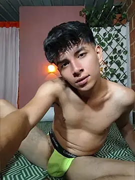 ZaneHoward – Live XXX-chat