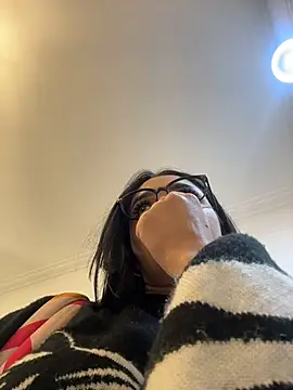 emma_soul1's Live XXX Chat