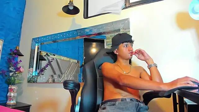 Chat XXX ao vivo de Mr_Dylan1