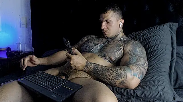 XXX chat uživo modela Shane_Clay