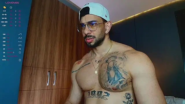 Chat +18 de massimo_visconti ao vivo