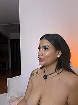 AlynAllen's Live XXX Chat