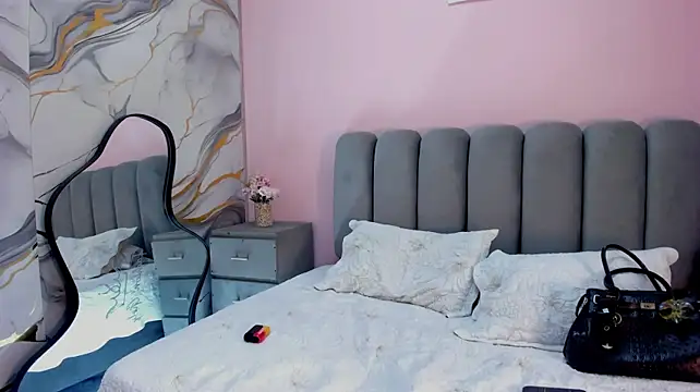 allicemackenzie Chat XXX live