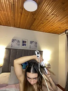دردشة Victoria_Hils الجنسية المباشرة