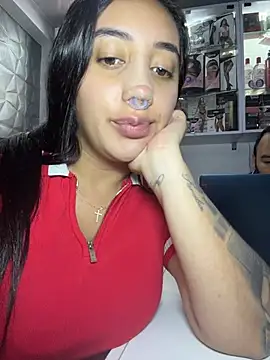 Hannahoff Chat XXX in diretta