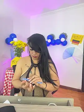 Chat XXX ao vivo de karimelee_