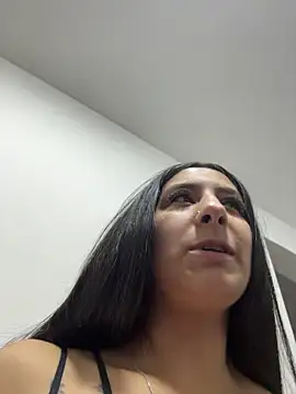 Im_Danna_LS - flash tits