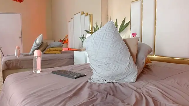 Rosalinda_77 - 🔥PLAY BOOBS SHOW 🔥