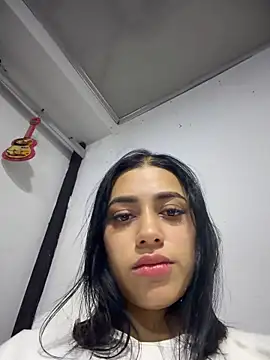 AlannaEvons - Bumm of tits in public 😈🍒