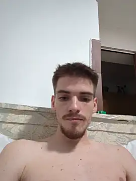 XXX chat uživo modela darkboy665