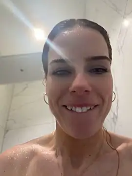 oliviafranciis live XXX chat