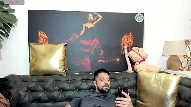 Živý XXX chat TommyDum