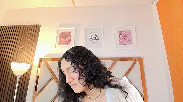 دردشة Alison_Chan_ الجنسية المباشرة