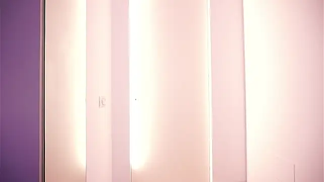 LaraAnnee élő XXX-chatje