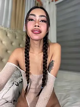 Chat +18 de Innocent_yanixx69 ao vivo