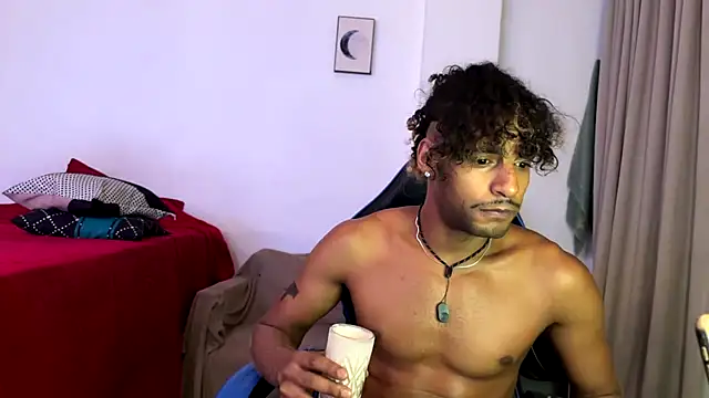 Chat XXX en directo de gerson173Hugo