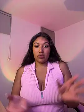 SharaRous' Live XXX Chat