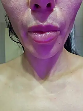 KatiaDivine - Pussy play 😝😝💦💦💦