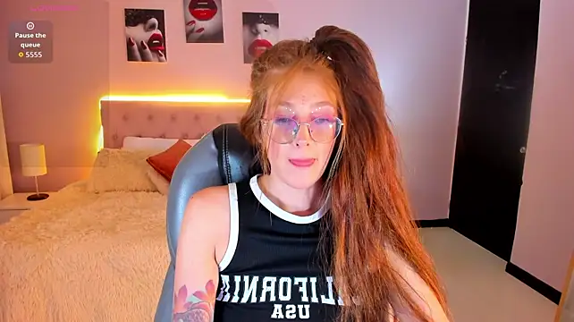 Emily_Warren_: απευθείας συνομιλία ΧΧΧ