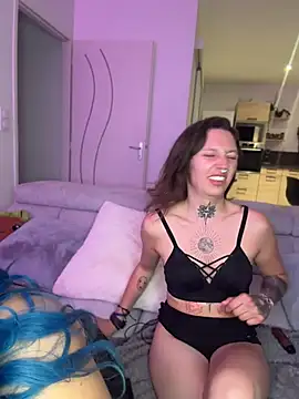 Chloee_breasts - Jinx lick shot from my boobssss🥛🥵