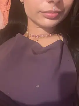 LaPetitechienne1n Live XXX chat