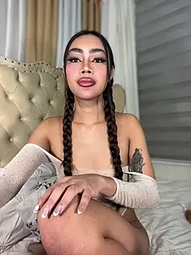 แชท XXX สดของ Innocent_yanixx69