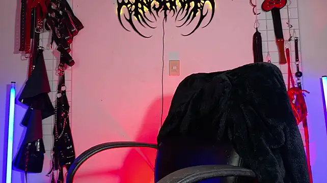 Онлайн чат XXX irregular_fetish_