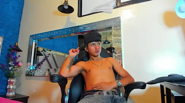 Mr_Dylan1n Live XXX chat