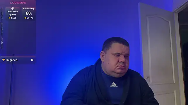 XXX chat uživo modela BIGBOSSDADDYX