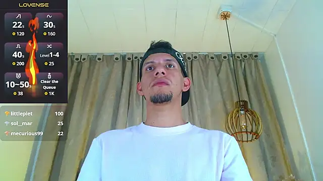 Czat XXX na żywo – Sebastian_Smith__
