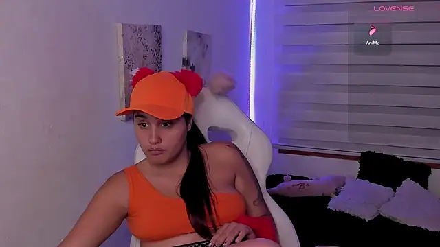 צ'אט XXX בשידור חי של Kir_ely