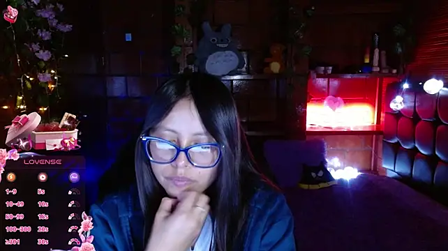 MidoriQuiinn Chat XXX in diretta