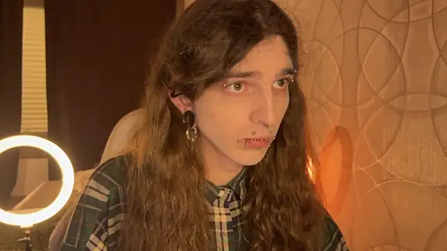 Kriisp Live XXX Chat