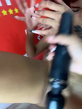 RollingGirls - RIDING ON DILDO